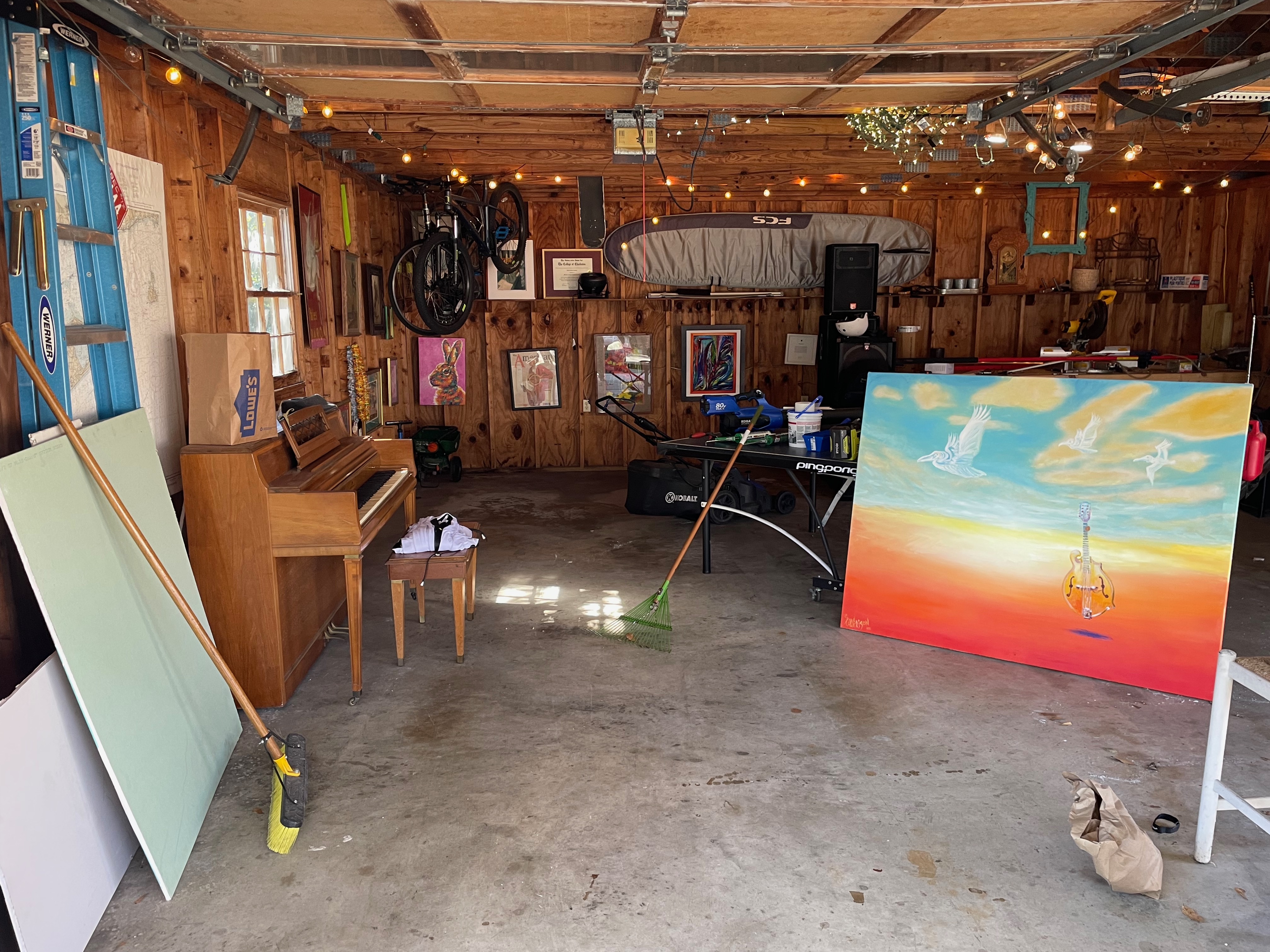 Studio before, garage interior