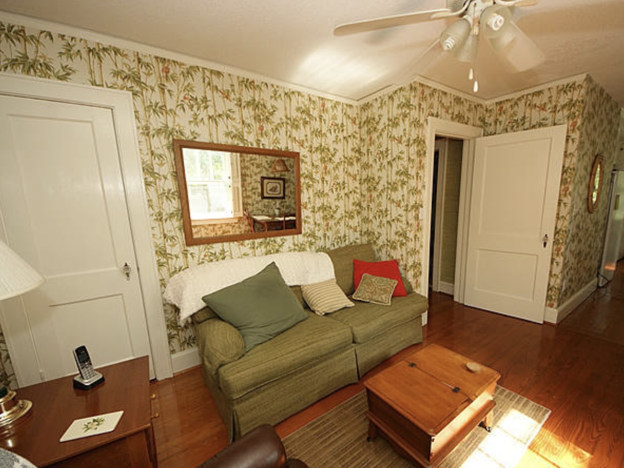 Den before, second view